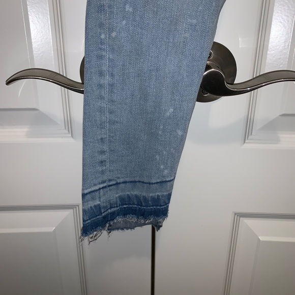 Zara Ripped Jeans - Picture 2 of 5